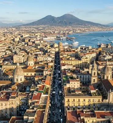 Private day trip tour to Naples historic center and Spaccanapoli from the Amalfi Coast with Valentina Gambardella